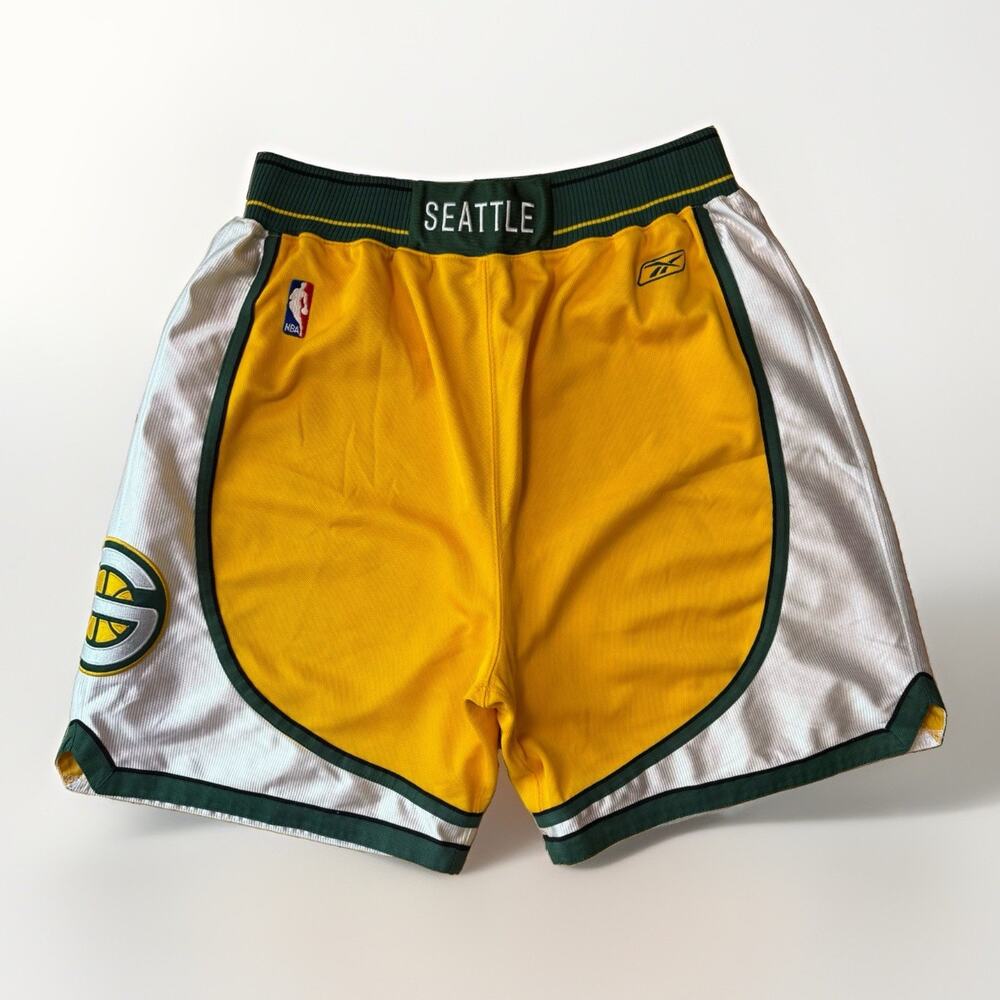 Vintage Seattle Supersonics Shorts 36 Multicolor Y2K Reebok Basketball